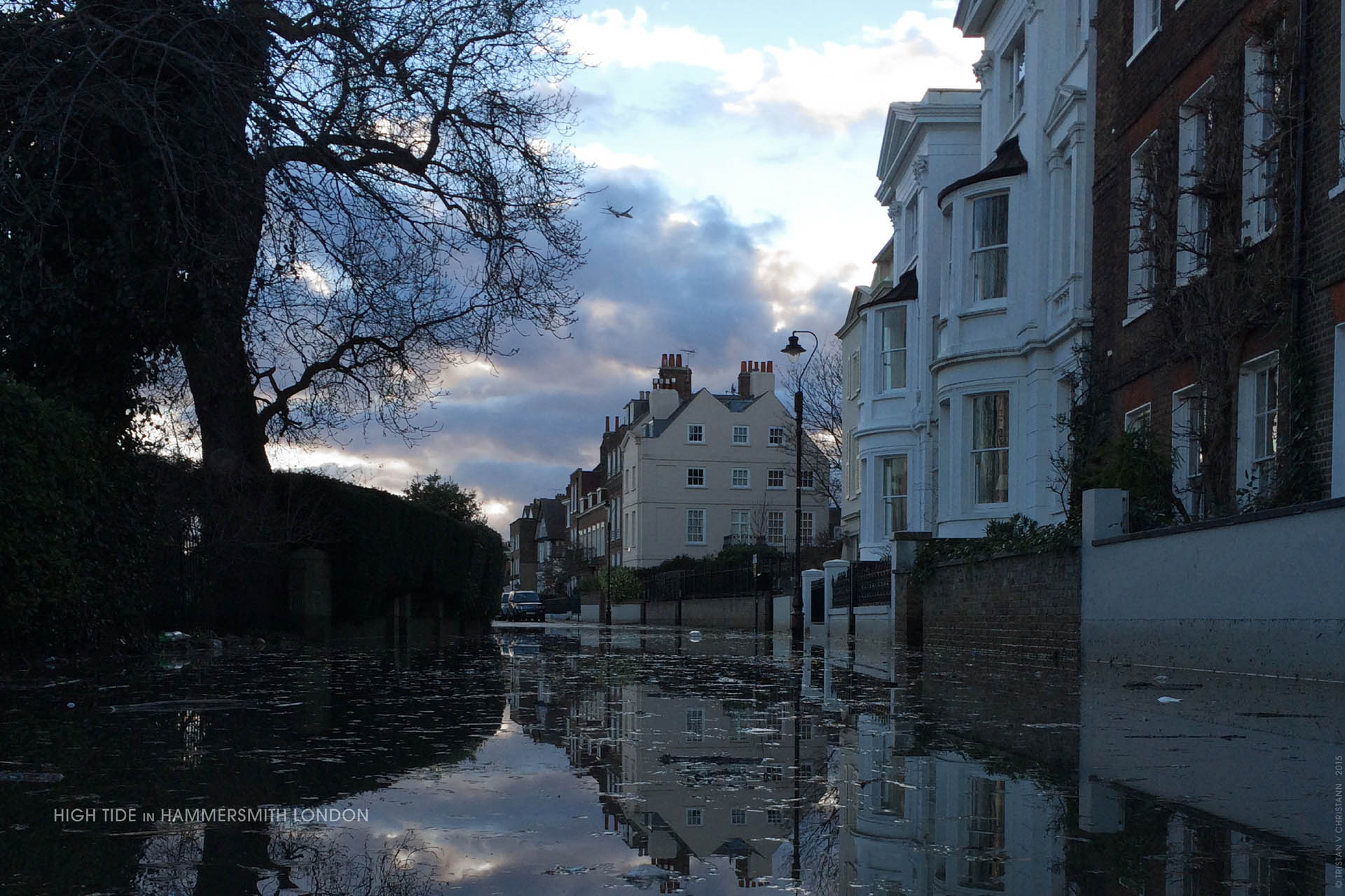 HIGH TIDE in HAMMERSMITH LONDON